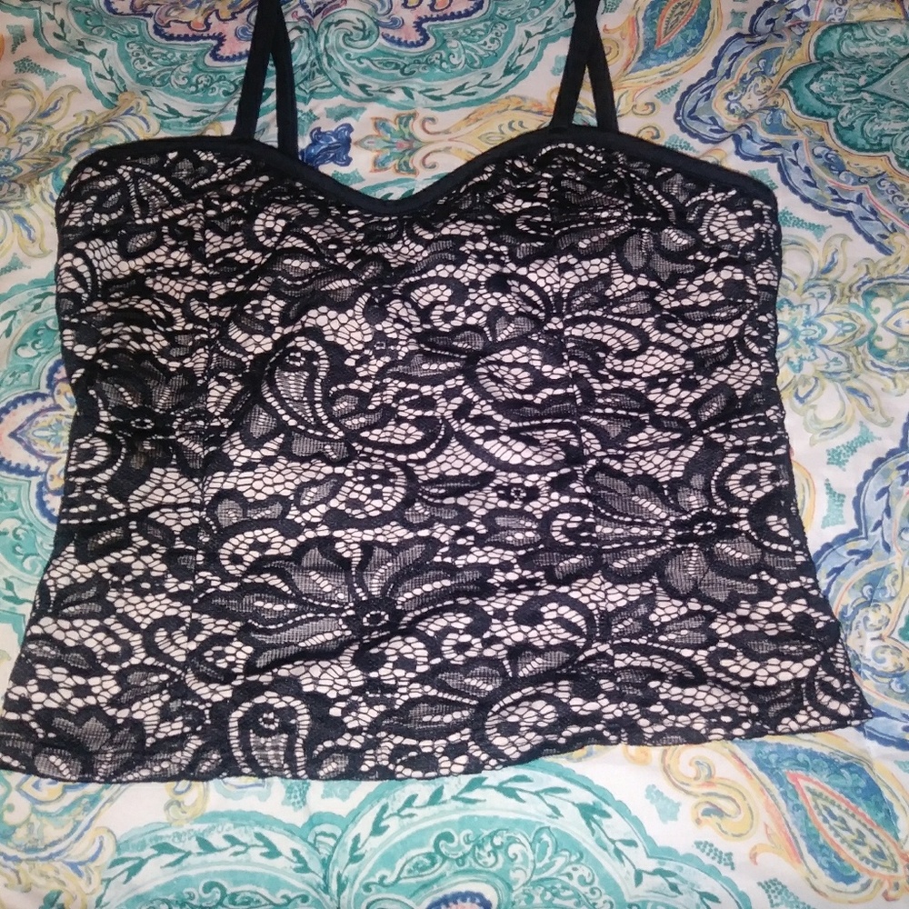 Beautiful Sheer Deesigned Top for any special occasions💃💃